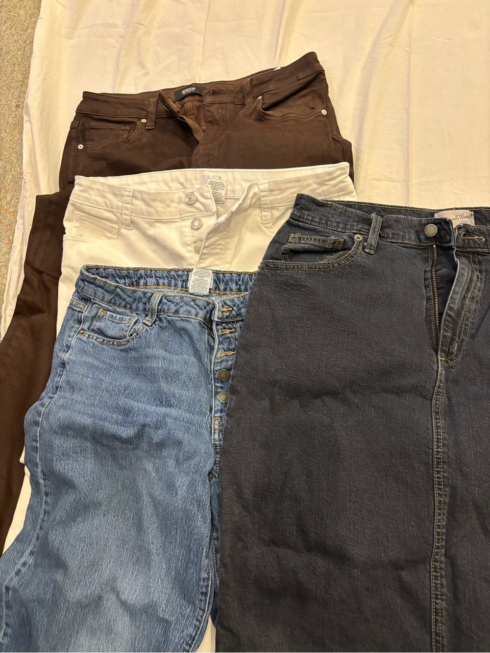 Women’s Jeans, skirt and spanx lot